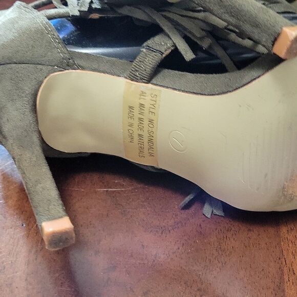 HERSTYLE WOMEN"S OPEN TOE BACK ZIPPER CLOSURE SANDAL - Picture 13 of 14